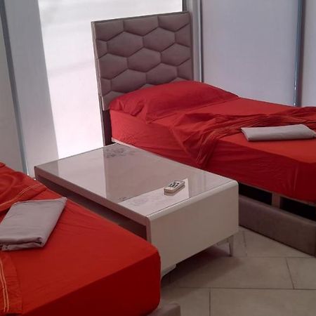 Eri Apartament Himare Exterior foto